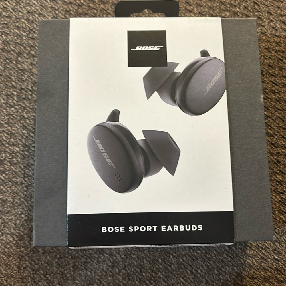 Brand new Bose Sport Earbuds